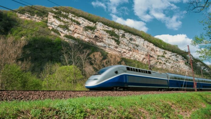 Lisbon-Porto high speed train to have 10x more passengers than Lisbon