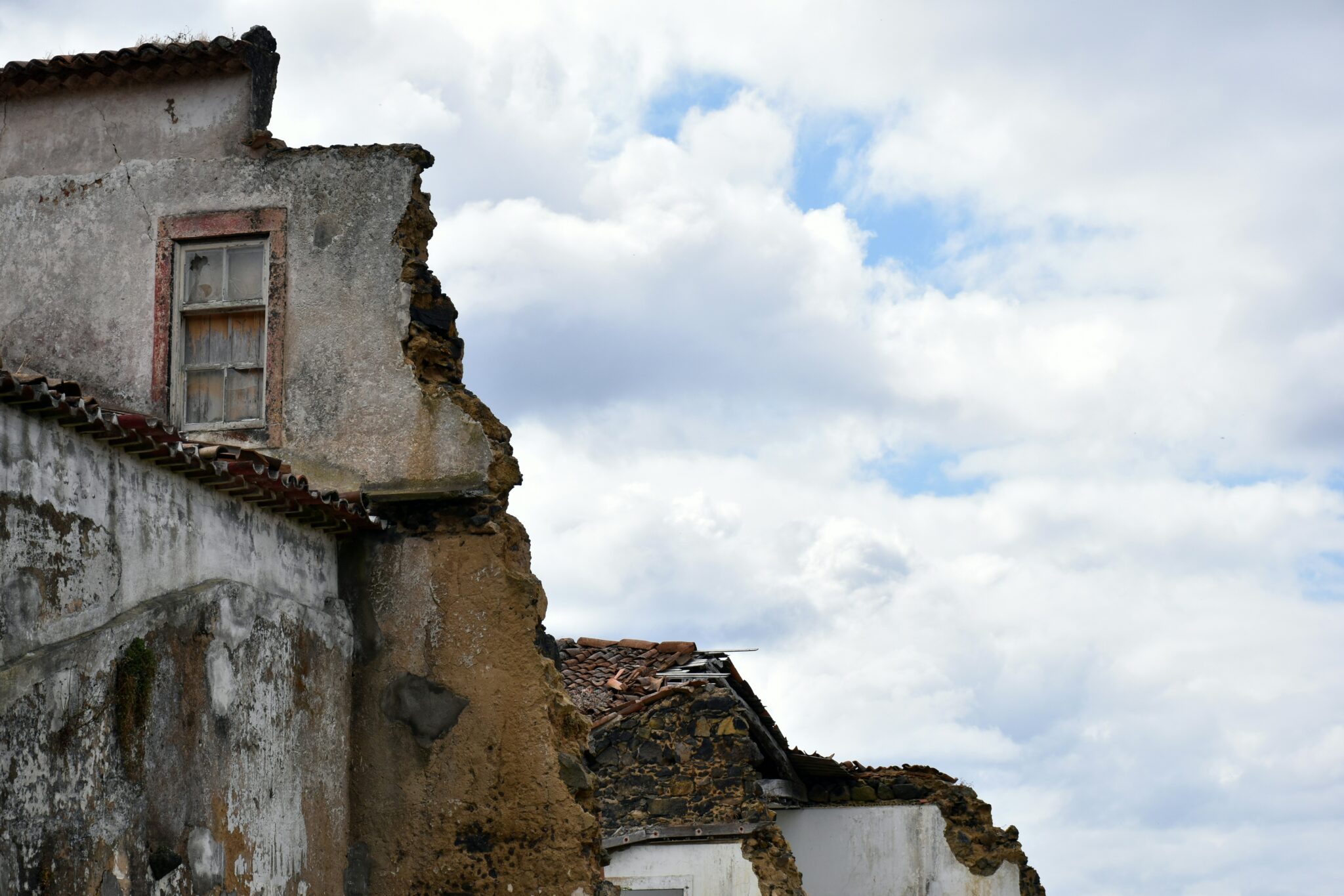 How to Prepare for an Earthquake in Portugal